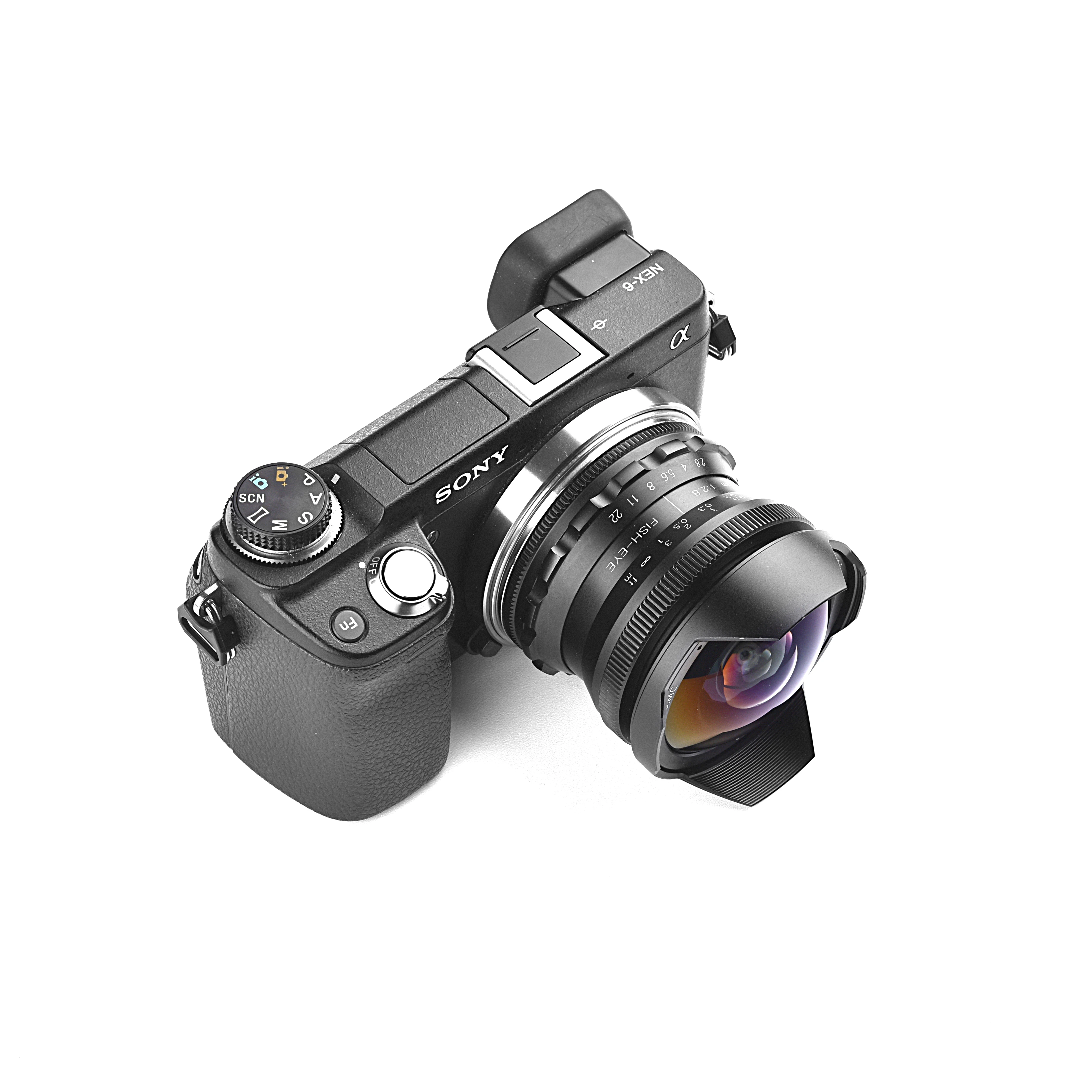 Super wide 7.5mm F2.8 camera lens for Sony