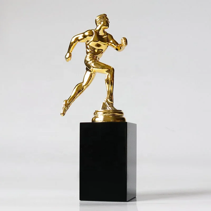 Wholesale track and field sports Gold man running metal crystal trophy award