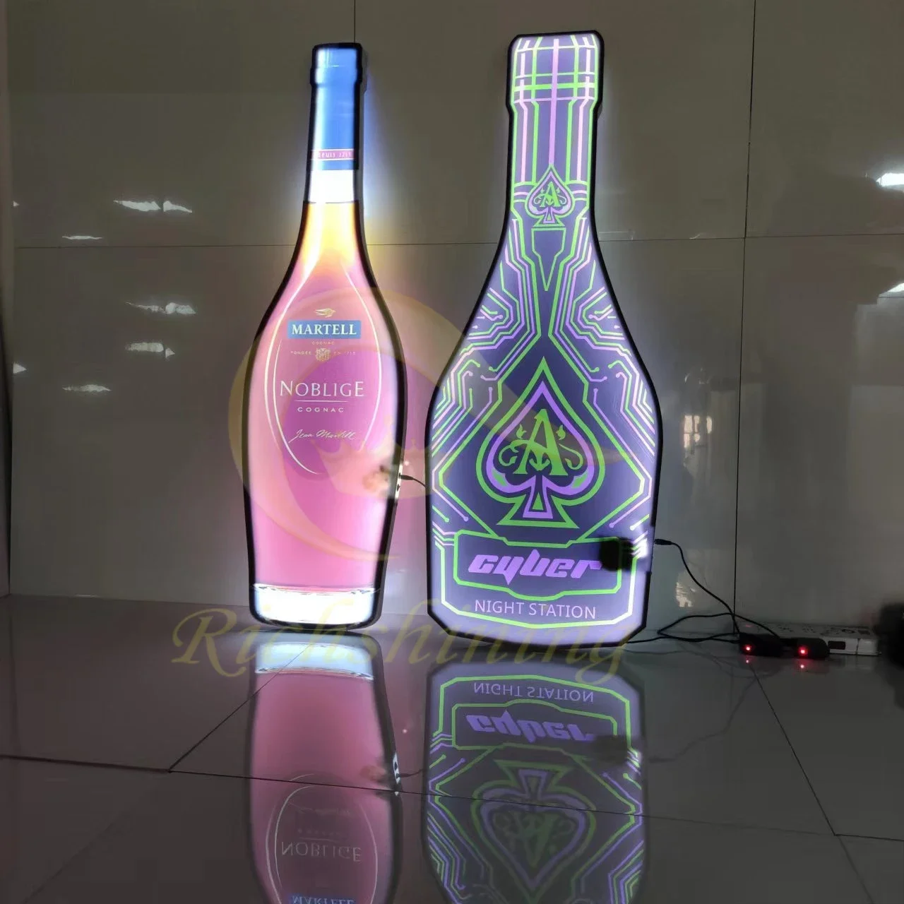 Лидер продаж логотип на заказ светодиодная бутылка для шампанского водка Клубная знак ночного клуба