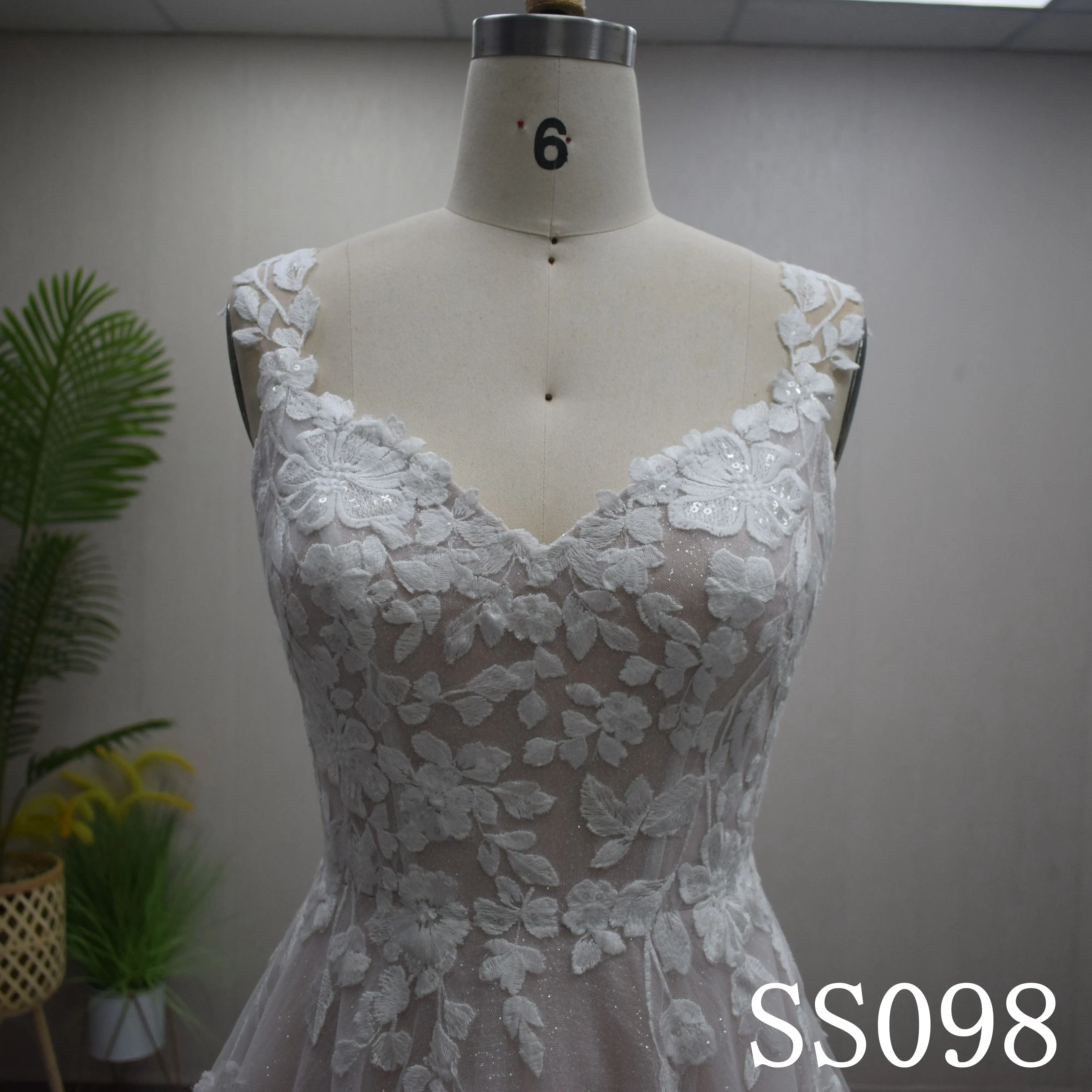 Elegant Appliqued A-Line Wedding Dress