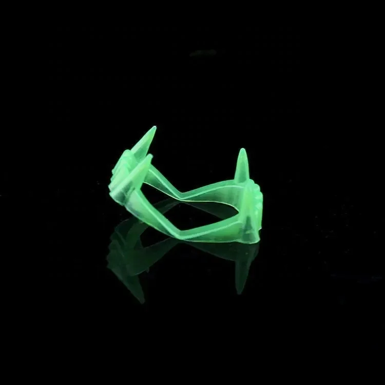 Wholesale Suitable Halloween Festival Support Customized Size Plastic Denture Teeth Vampire Fang