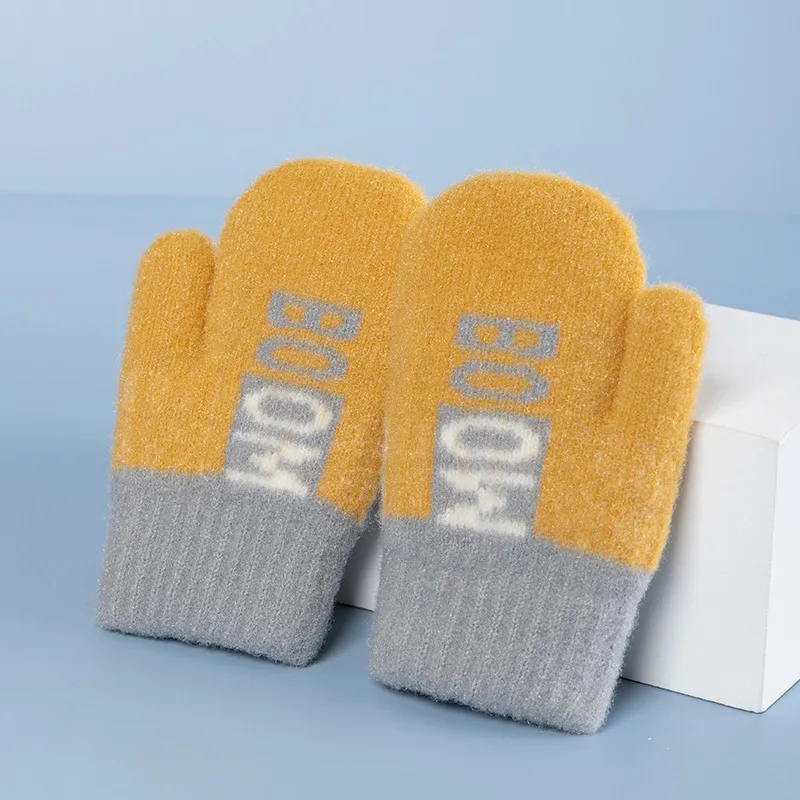 Kids knitted warm jacquard mittens gloves winter gloves wool gloves with sherpa lining