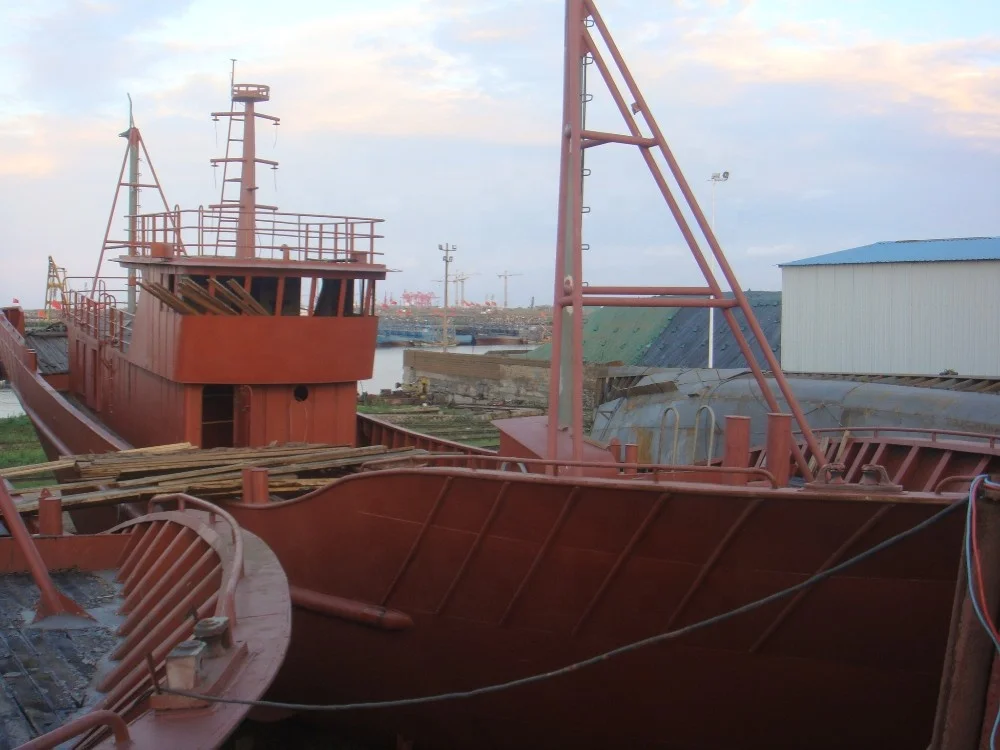 Продажа рыболовной лодки со стальным корпусом