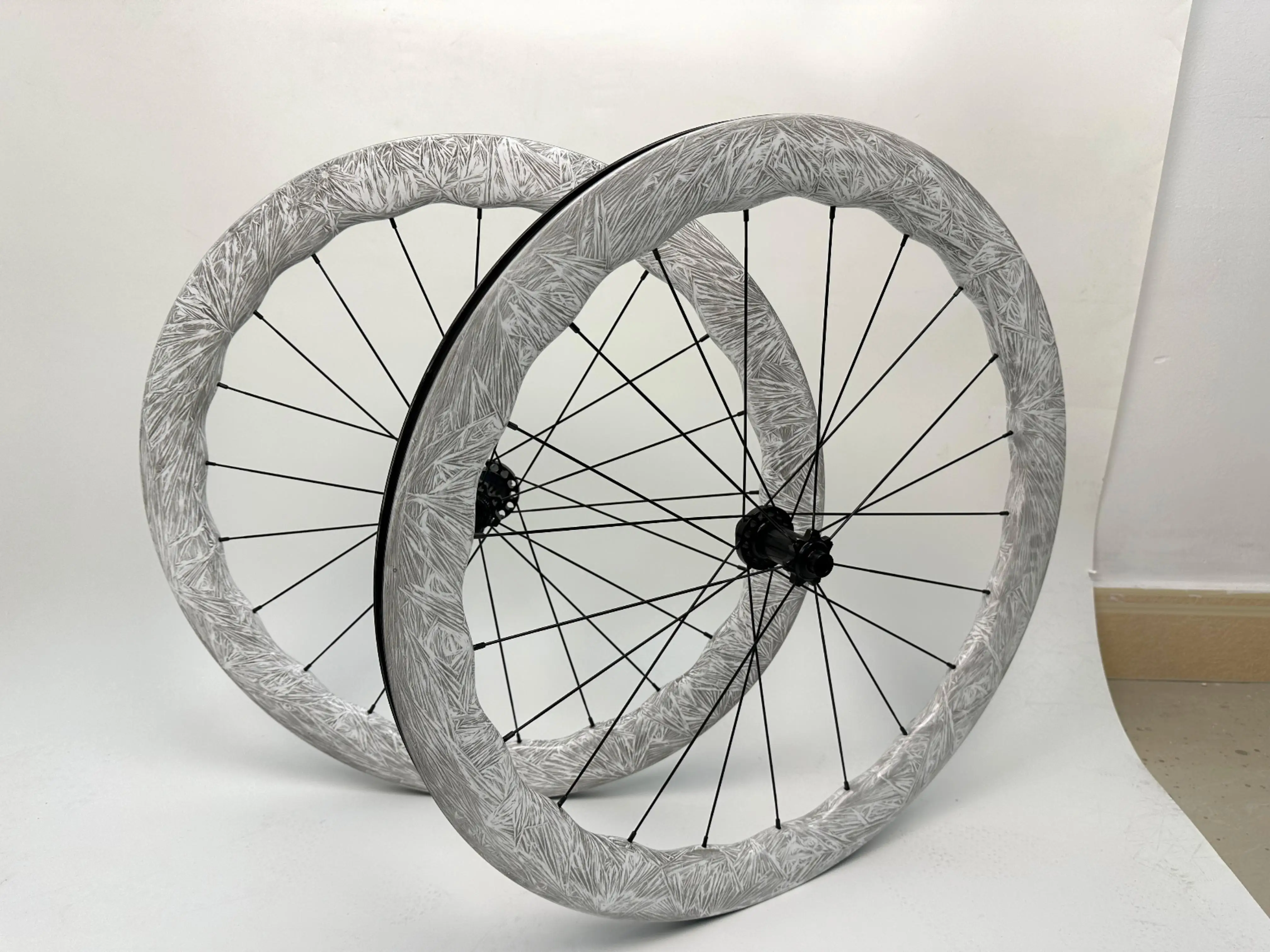 DC928W1 Customizable colors carbon Wheelsets 45-50mm depth 28mm  width carbon fiber Wheelset from China Factory