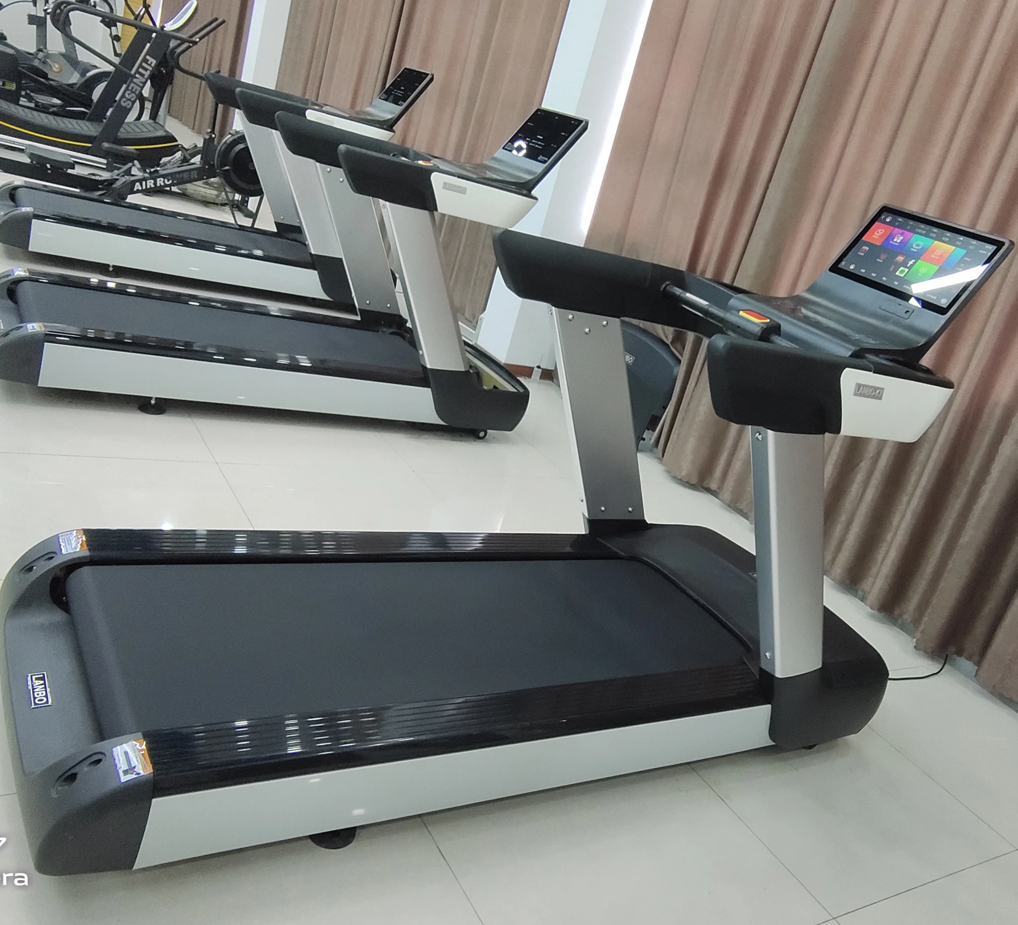 Factory price High technology treadmill life fitness treadmill