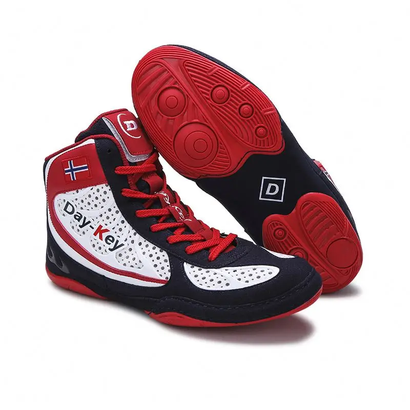  2021 Custom high top air permeable wrestling shoes professional boxing split rubber sole boots for