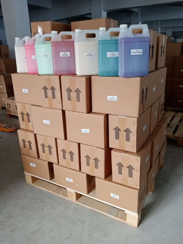 car wash and wax shampoo liquid cleaning soap