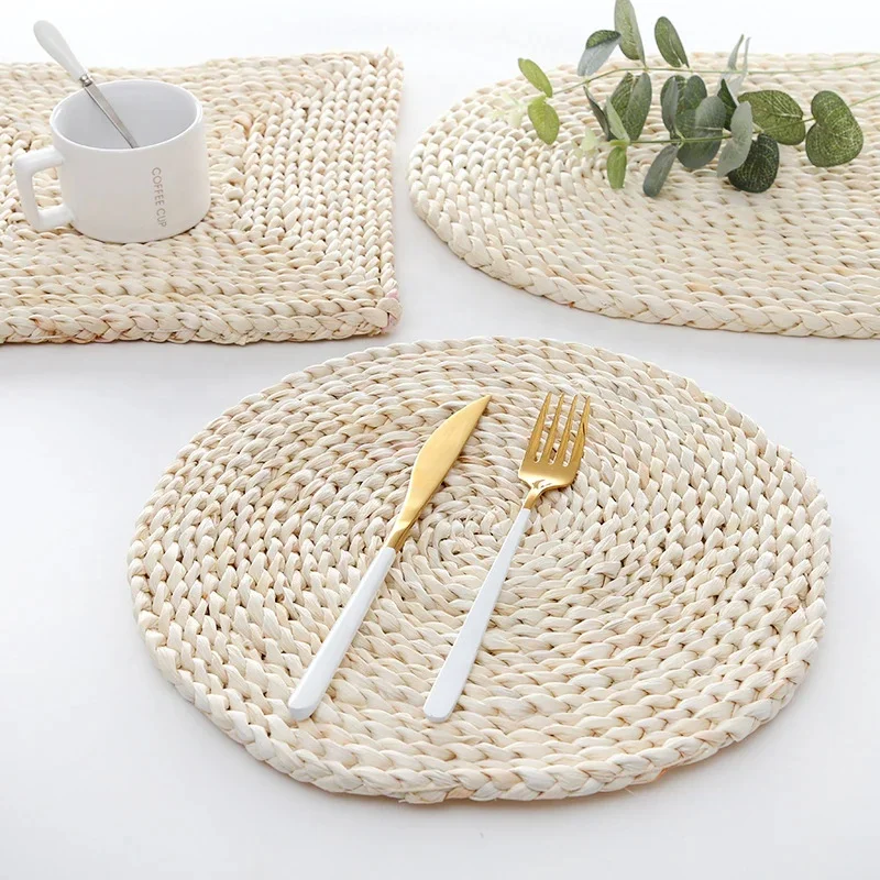 Homeplus 2024 Best sale round braided heat resistant hot insulation corn fur tea cup mat round braided ma0t bowls mat