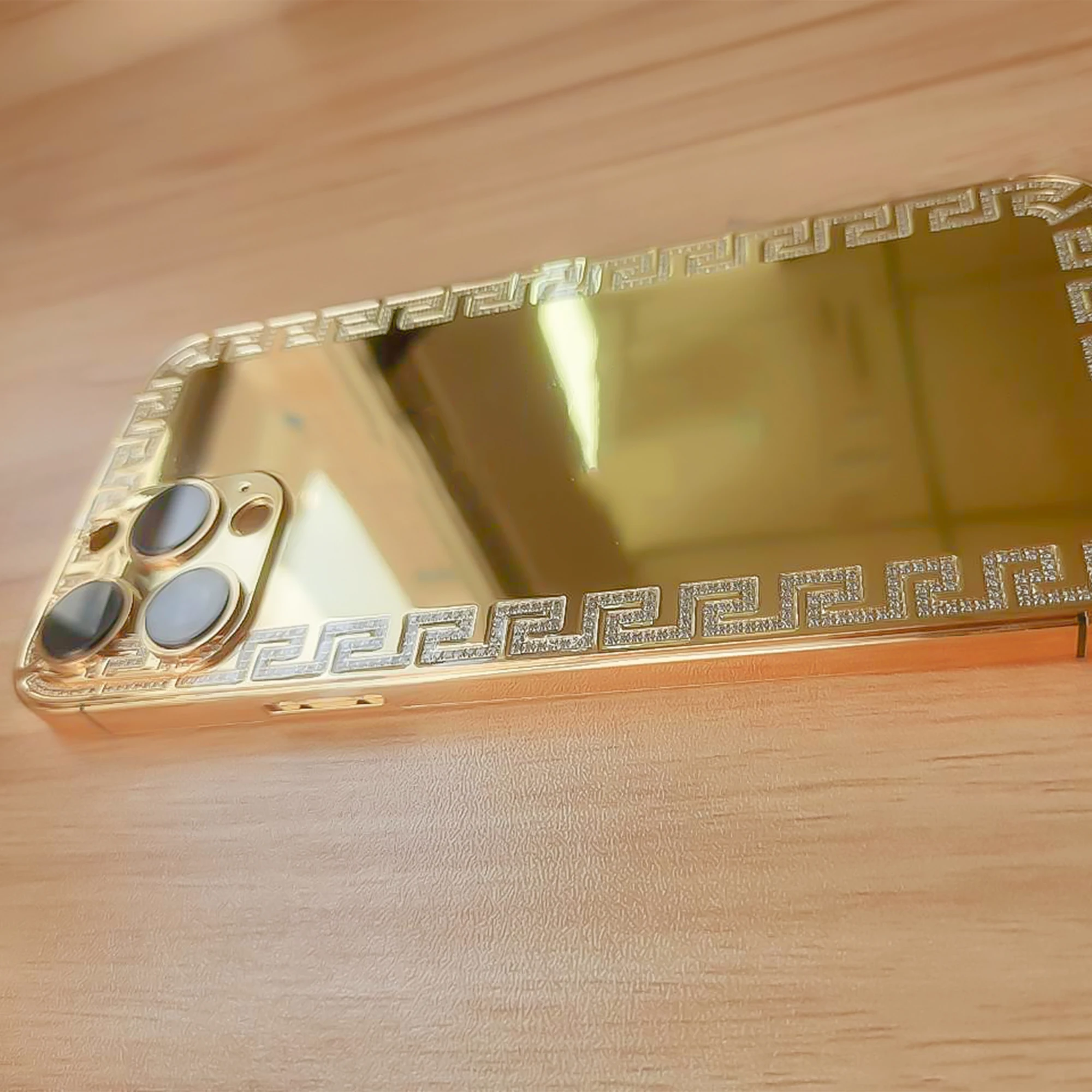 24kt Золотой сменный корпус для iPhone 14 Pro Max с индивидуальным дизайном Роскошный