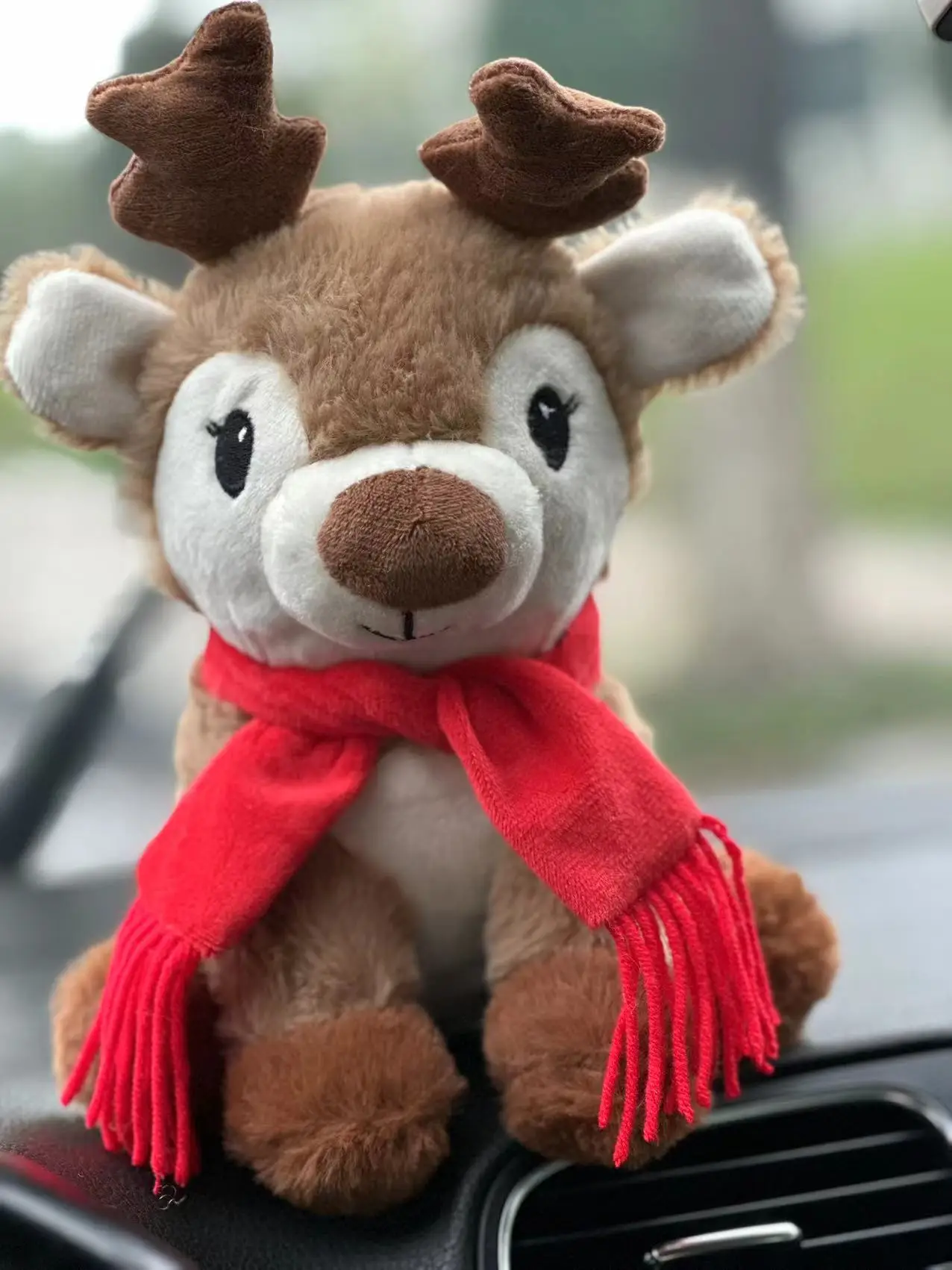 Customizable plush toy design drawings Reindeer plush toys OEM&ODM stuffed animals  with white belly