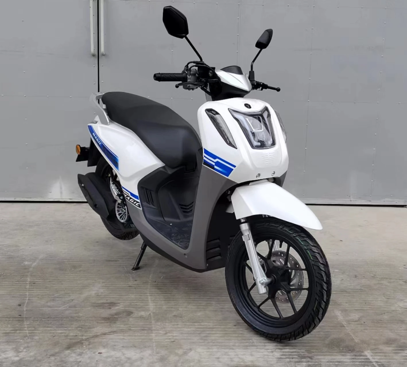Китайский производитель 150cc a мотоцикл для взрослых 85 км/ч Максимальная мощность 6 1 кВт/7500rpn хорошая цена