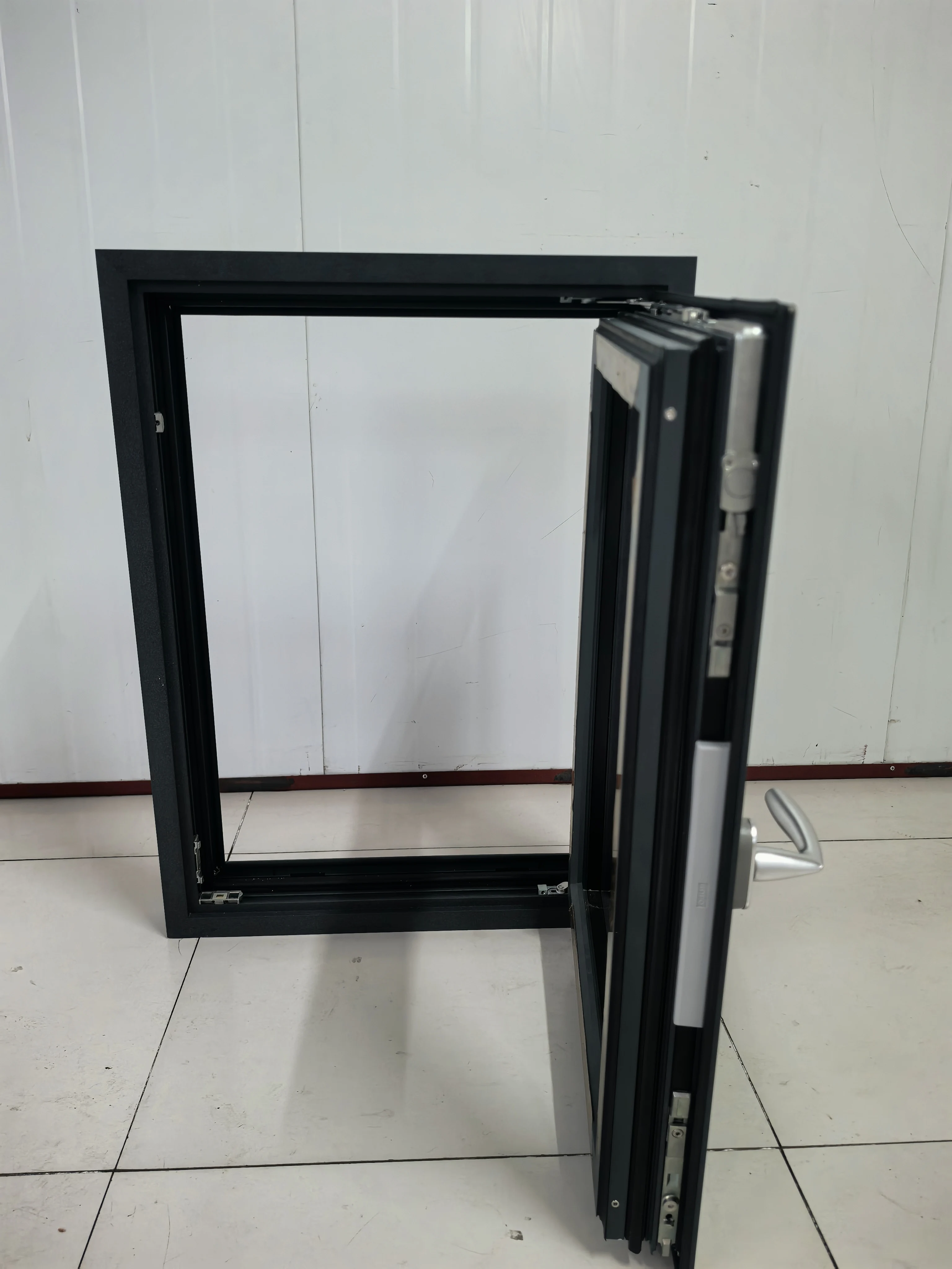 High Quality Cheap Thick Profile Soundproof Weather Resistant Broken Bridge Aluminum Casement Window