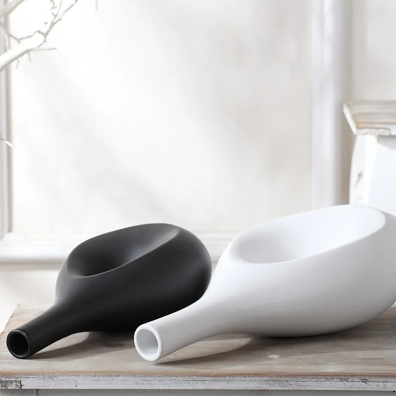 Hot Selling Nordic Style Simple Decoration Home Decor Ceramic Flower Vase