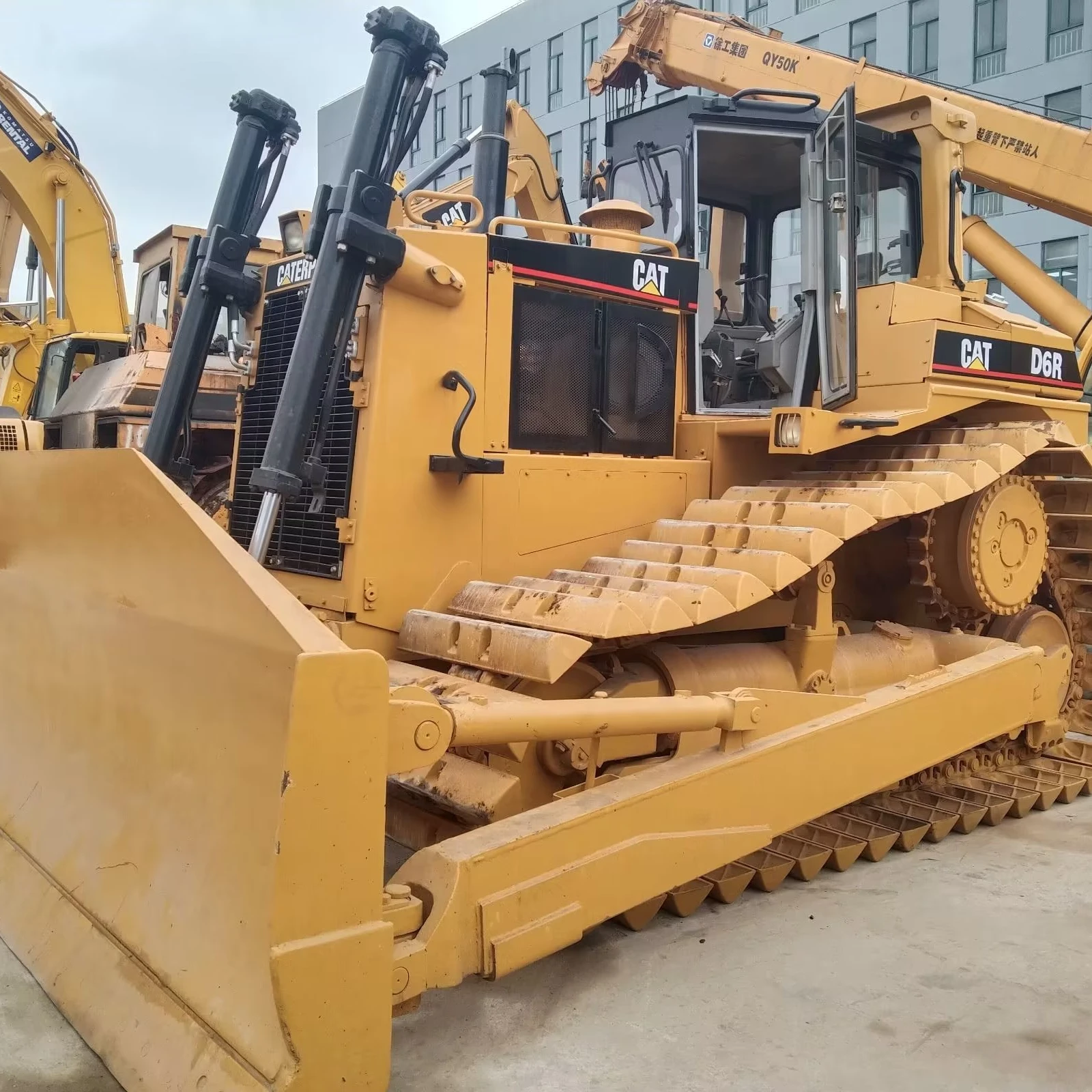 Original Japan Used Bulldozer CAT D6R LGP  For Sale/ Second Hand Bulldozer In Good Condition