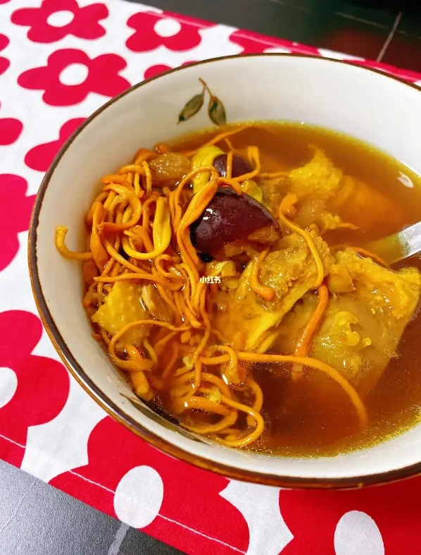 Wholesale Natural Yellow Cordyceps Militaris Fungi Herbal Mycological Food Grade Dried Raw Material Pure Mushroom