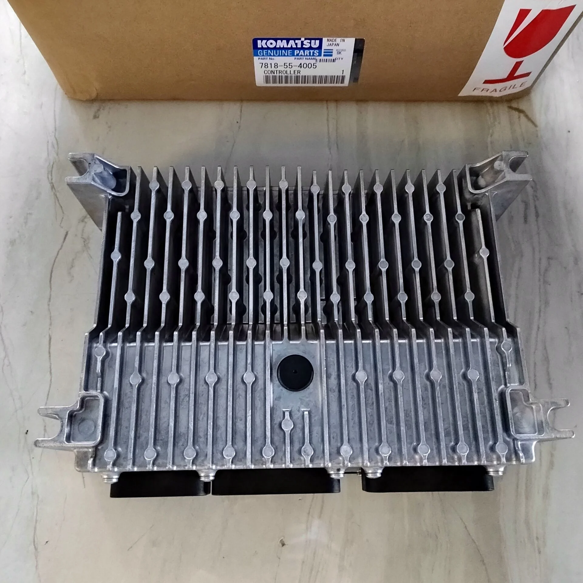 HM400-3 регулятор двигателя 7818-55-4005