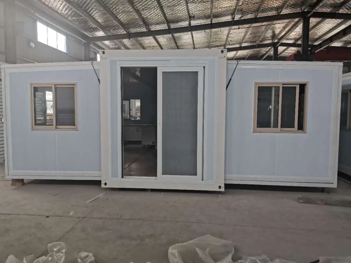 Steel structure Frame Building Prefab House Expandable  Container House