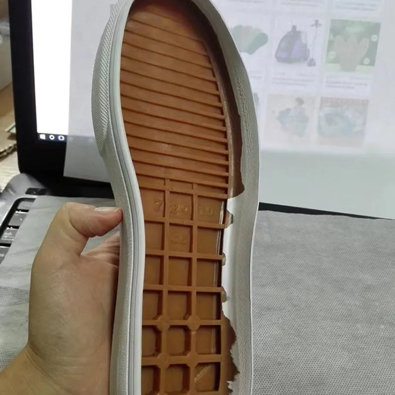 Factory manufacture of rubber soles