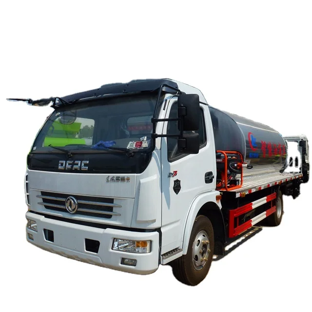 Asphalt Road Construction truck  4000L Bitumen Emulsion Sprayer Distributor