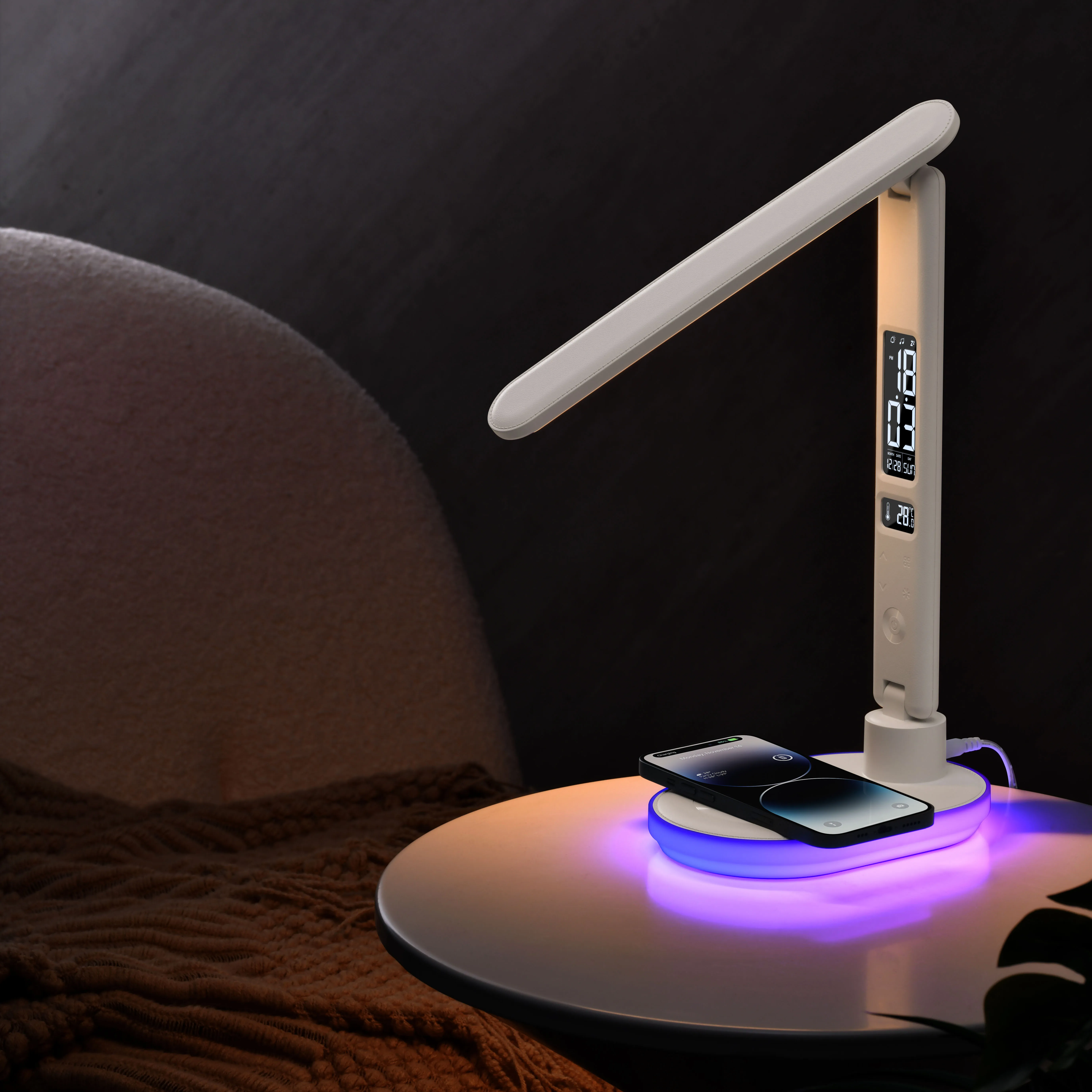 New arrival multifunctional wireless charger lamp touch dimmer reading lamp with calendar display and usb charging output