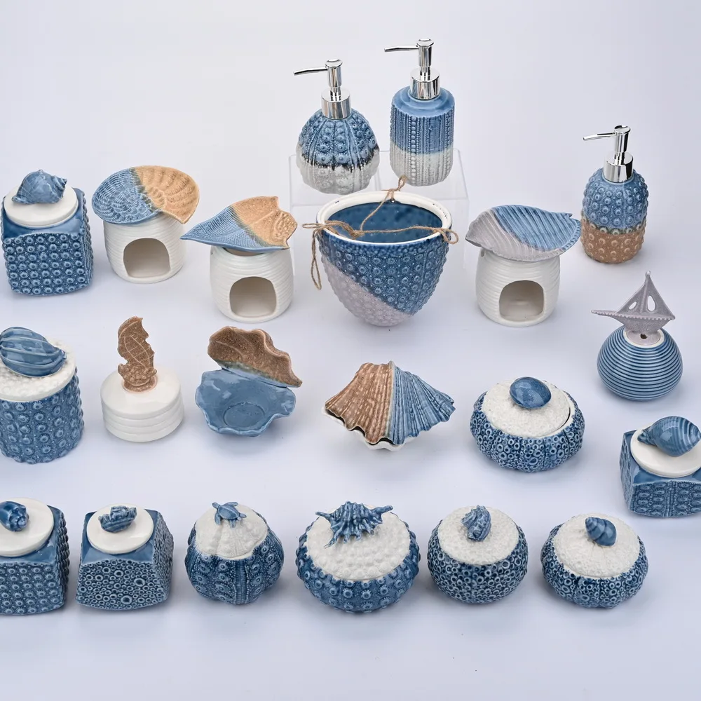 
Good quality two cute white porcelain ceramic bear decoration 