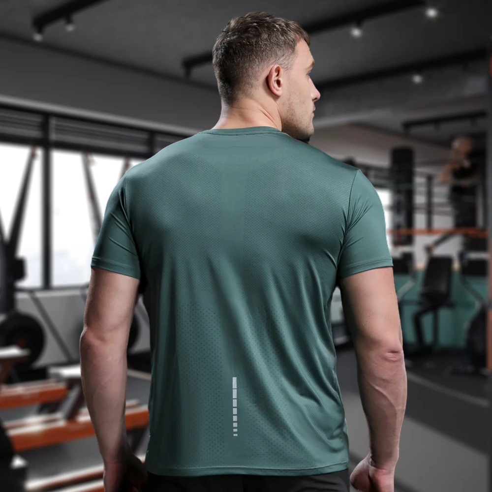 Men s QuickDrying Gym Shirts Joggers Set Fitness Apparel Combo Muscle Compression Tshirt Blank Design Sublimation Wear