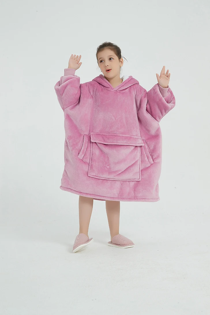 Sample Available Wearable Blanket Hooded Sweatshirt Blanket Children Wearable Fleece Sherpa Oversized Hoodie Blanket For Kids