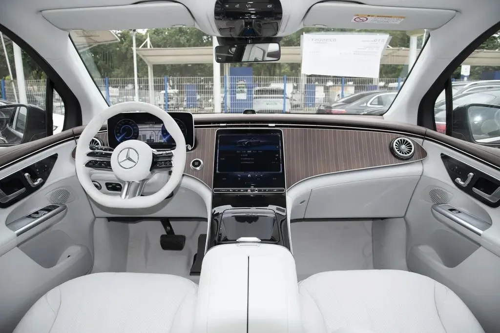2024 B e n z EQE 500 609 км 4MATIC Edition 4WD 5-дверный внедорожник Электромобиль произведенный в Китае Новый энергетический автомобиль большого пространства
