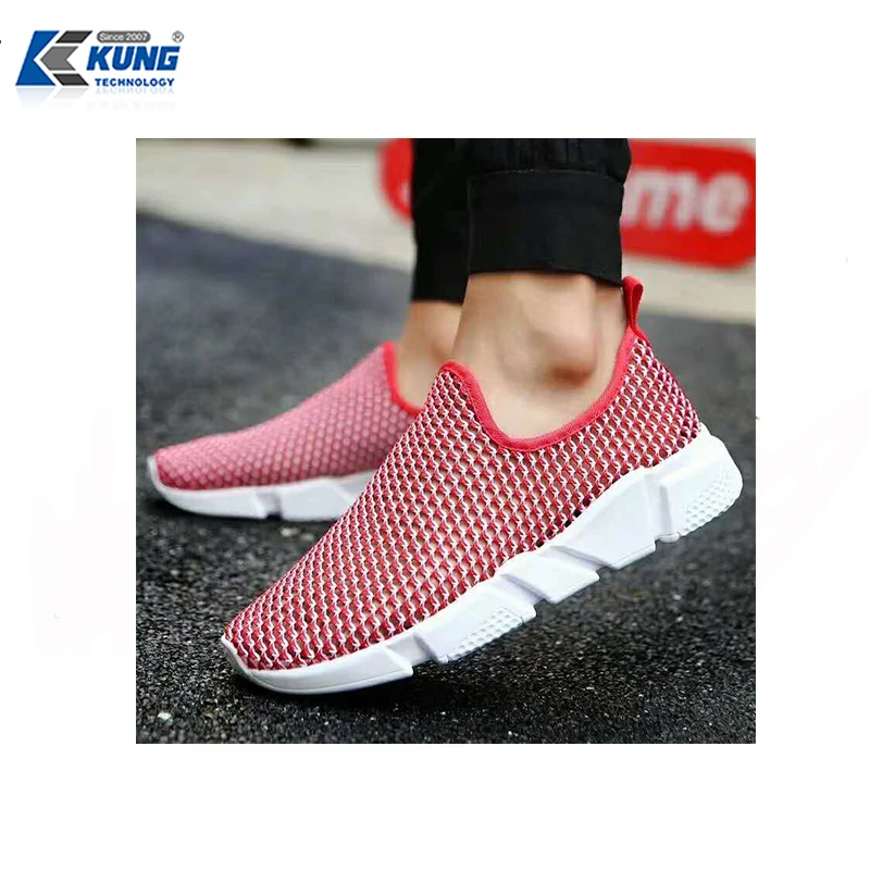 Breathable mesh stock sneaker for men and women