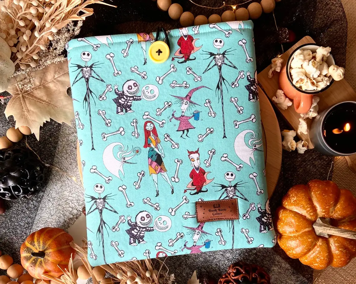 2022 new hot sale customized multiple styles book cover exquisite fabric print wholesale book sleeve