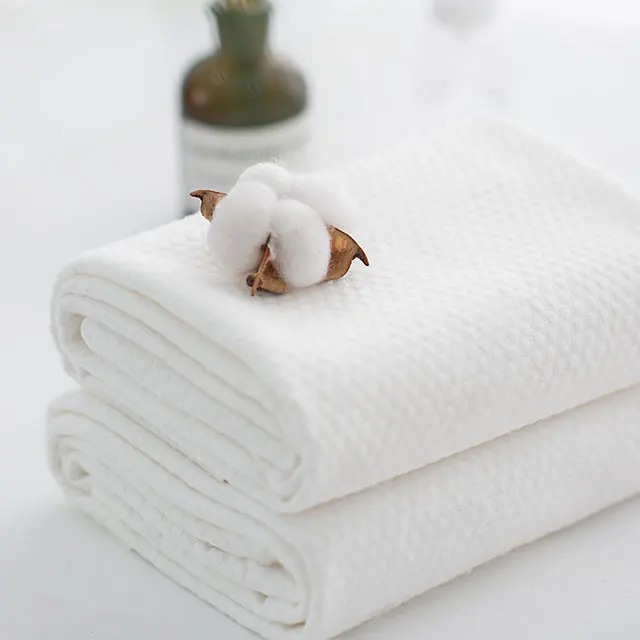 free sample wholesale absorption white high quality bath towels compressed towels for travel clean