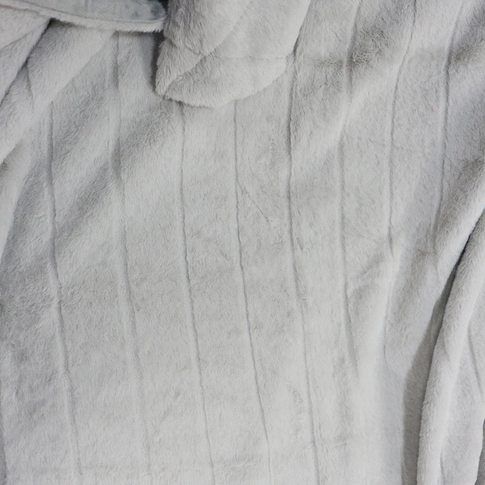 
China cheap buy fleece bed blankets winter polyester super soft 100 wool fake fur blanket 