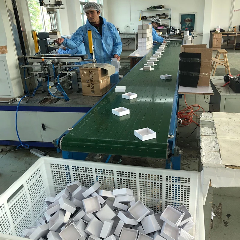 Luxury glass bottle reed diffuser with natural sticks for aromaterapia gift set