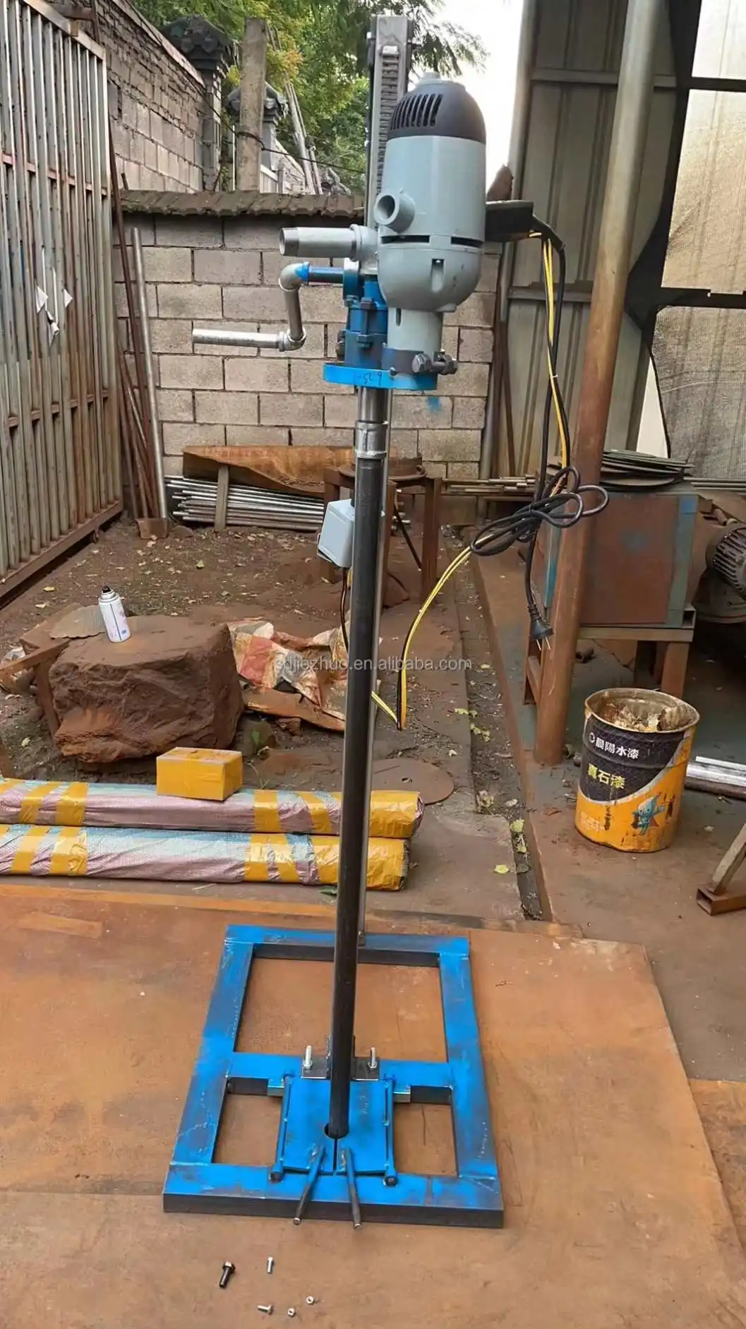 Deep Portable 60m Water Well Drilling Rig With Drilling Pipes Attachments For Sale