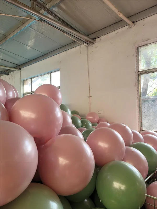 wholesale custom good quality Funny Toy small yoga exercise pilates ball with kids