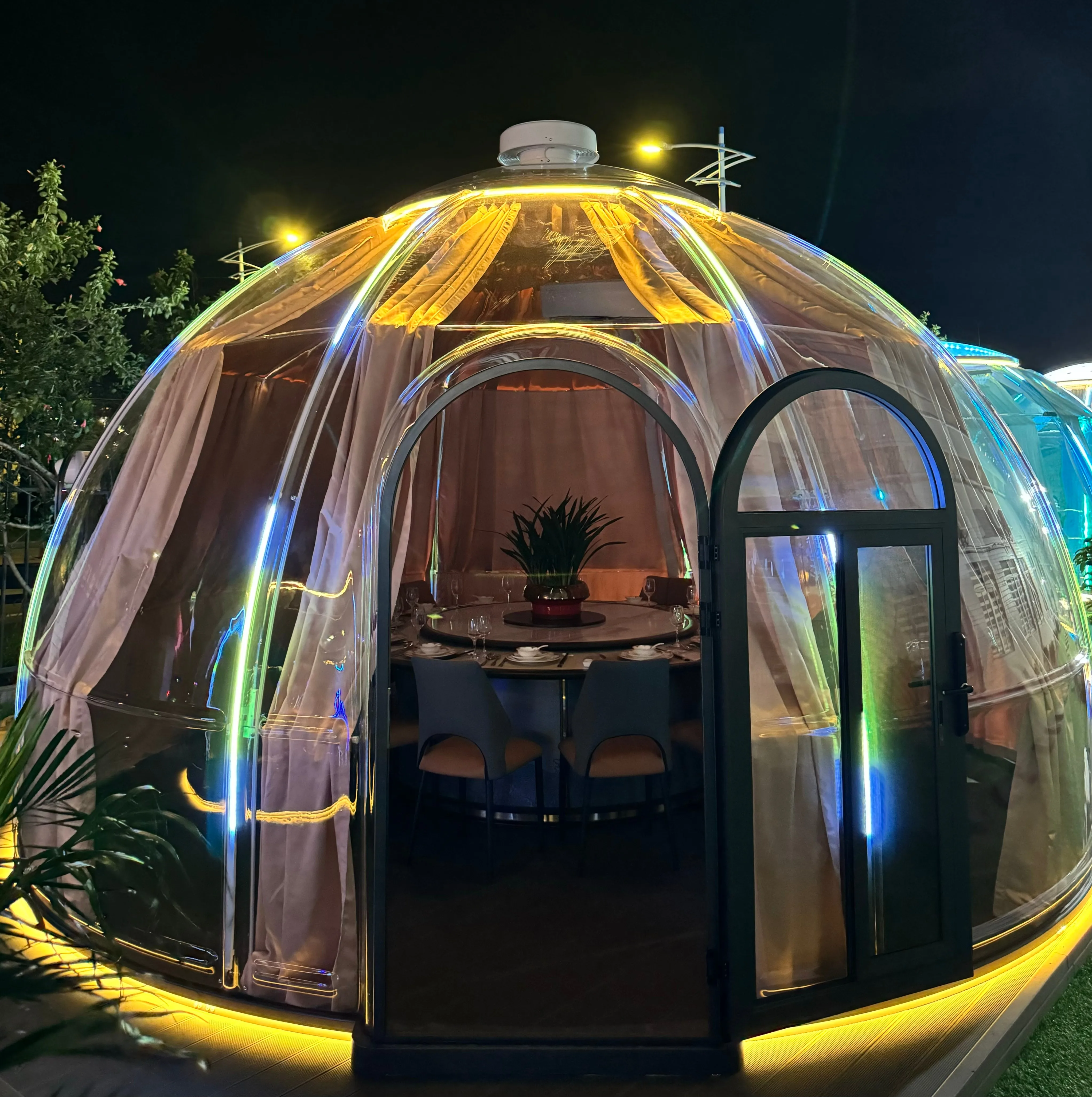 Modern Style Clear Polycarbonate Bubble House Insulated Prefab Picnic Dome Tent for Hotel Party Use Green Container Material