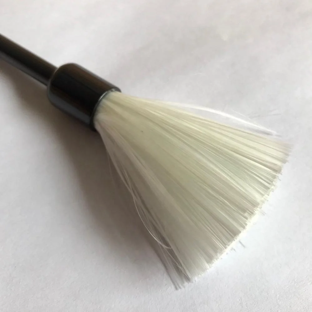 Factory Price Customized Logo Accepted Medical Forensic Use Professional White Color Fiberglass Latent Fingerprint Brush