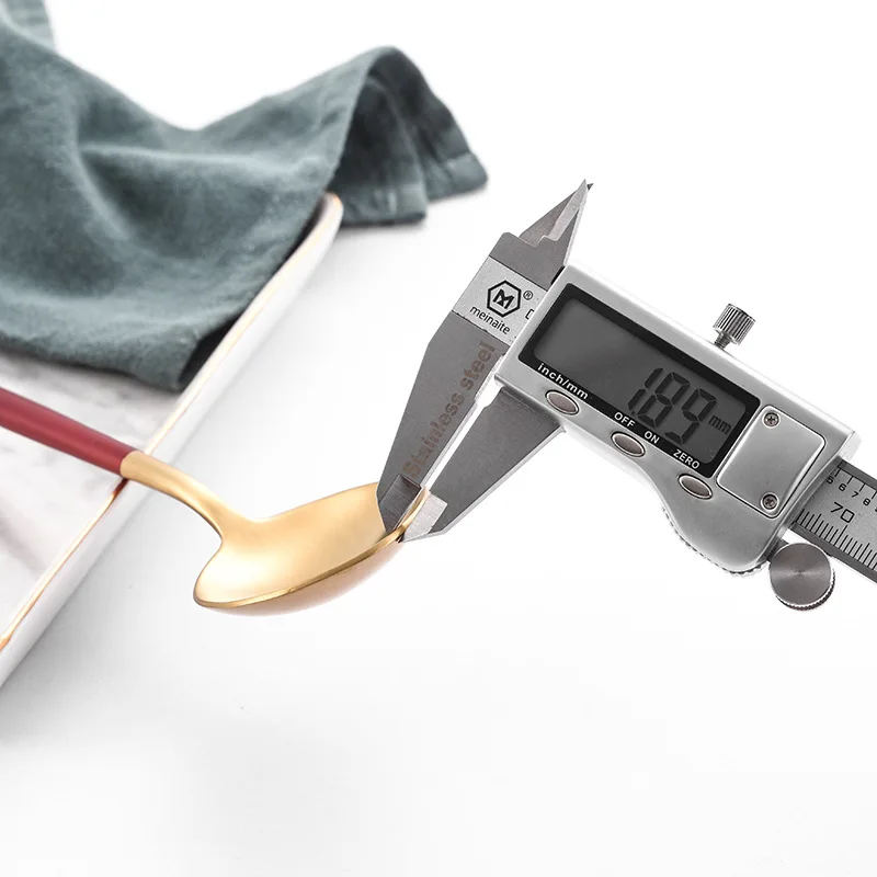 Christmas Cutlery Set Knife Fork Spoon Chopsticks Stainless Steel Flatware Juego De Cubiertos Dorados