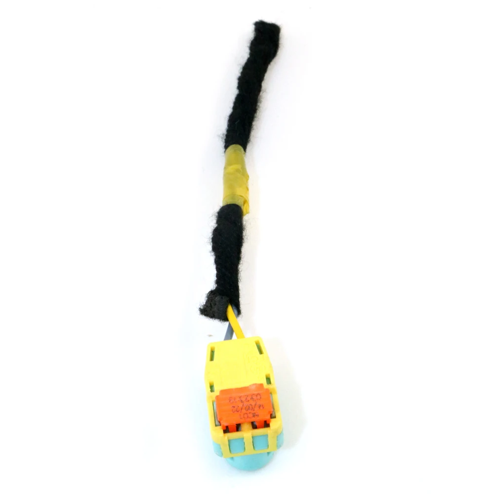 Popular Automobile Yaris Coil Fuel Pump Cable Fast Male Rj 45 2Pin Auto Speaker Electrical Wire Crimp Connector For Automotive