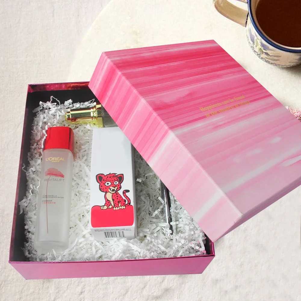 Cosmetics Gift Box Recyclable Beauty Packaging Wash Cream Lipstick Cosmetics Set Packaging Box