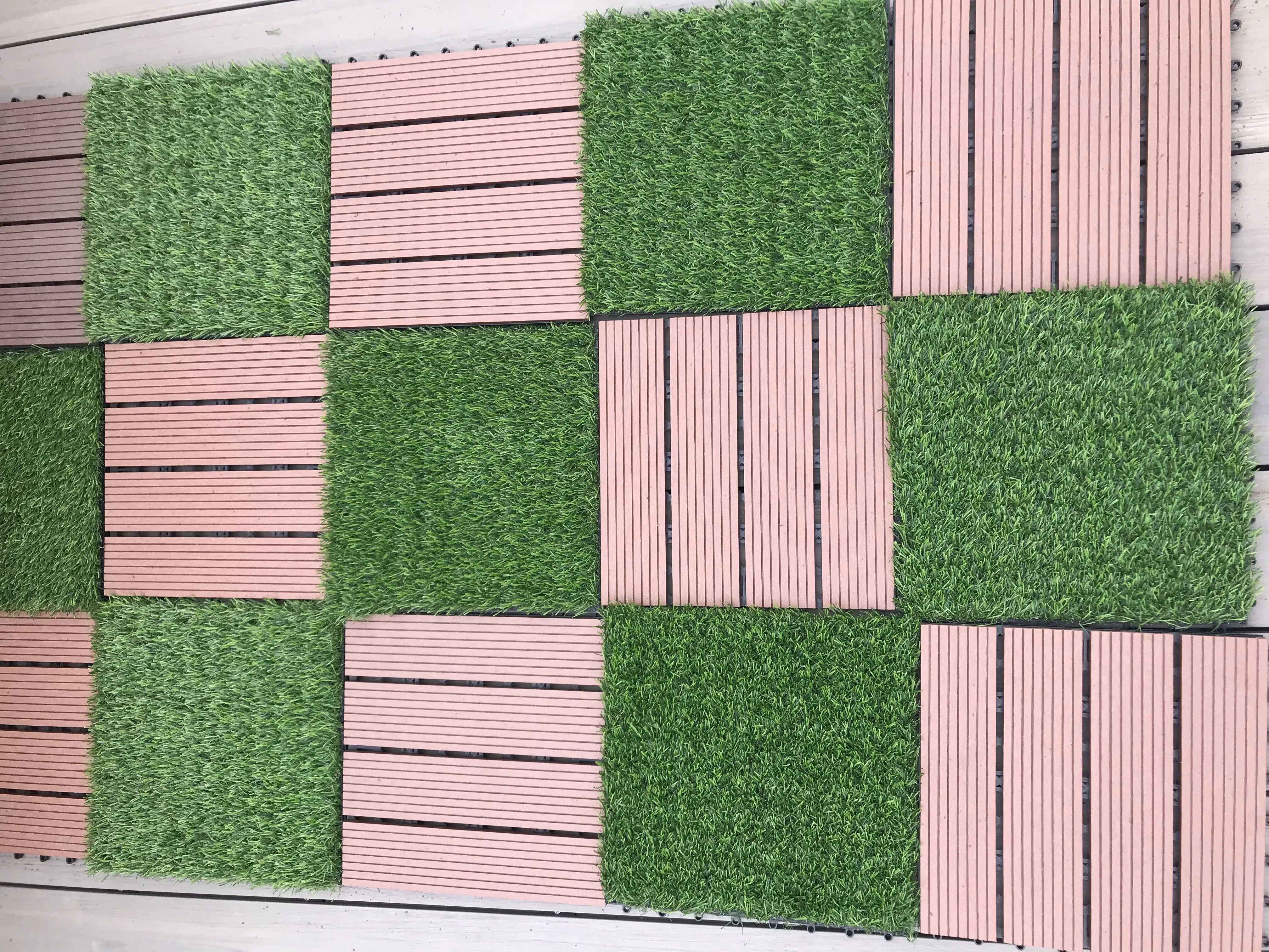 interlocking outdoor artificial grass tile easy installation DIY home green artificial grass