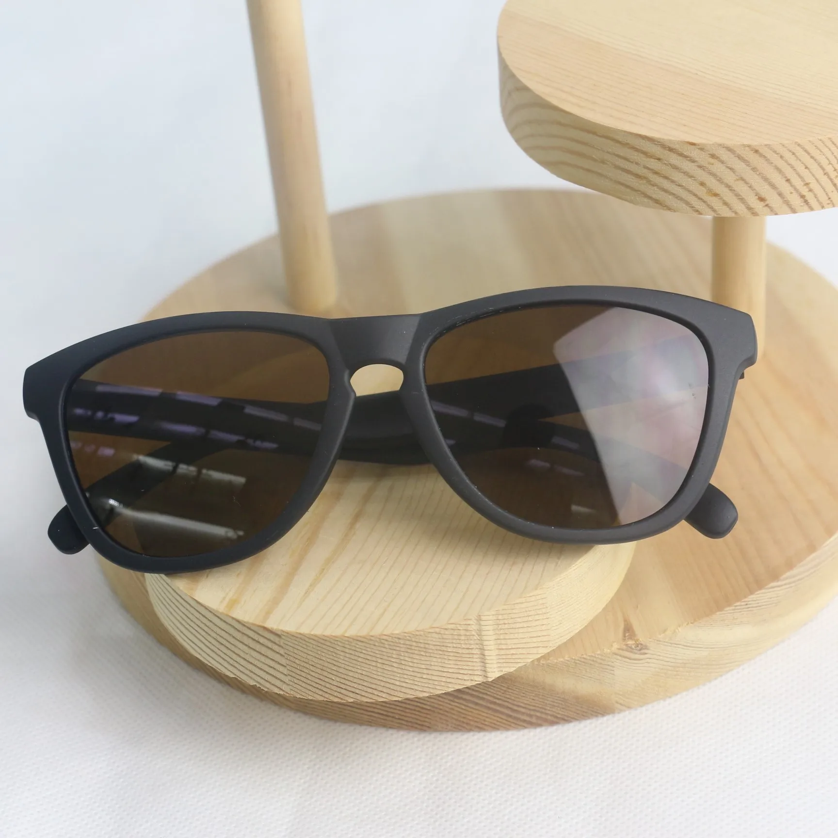 Classic TR90 Frame Resin Lens  Custom Shades Unisex Driving Fishing  Polarized Sunglasses Black Sunglasses