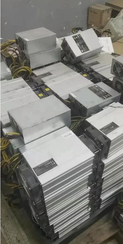  crypto bitcoin mining machine bobcats miner 300 bitmain l3 s19 pro 110th antminer a11 eth 2000mh