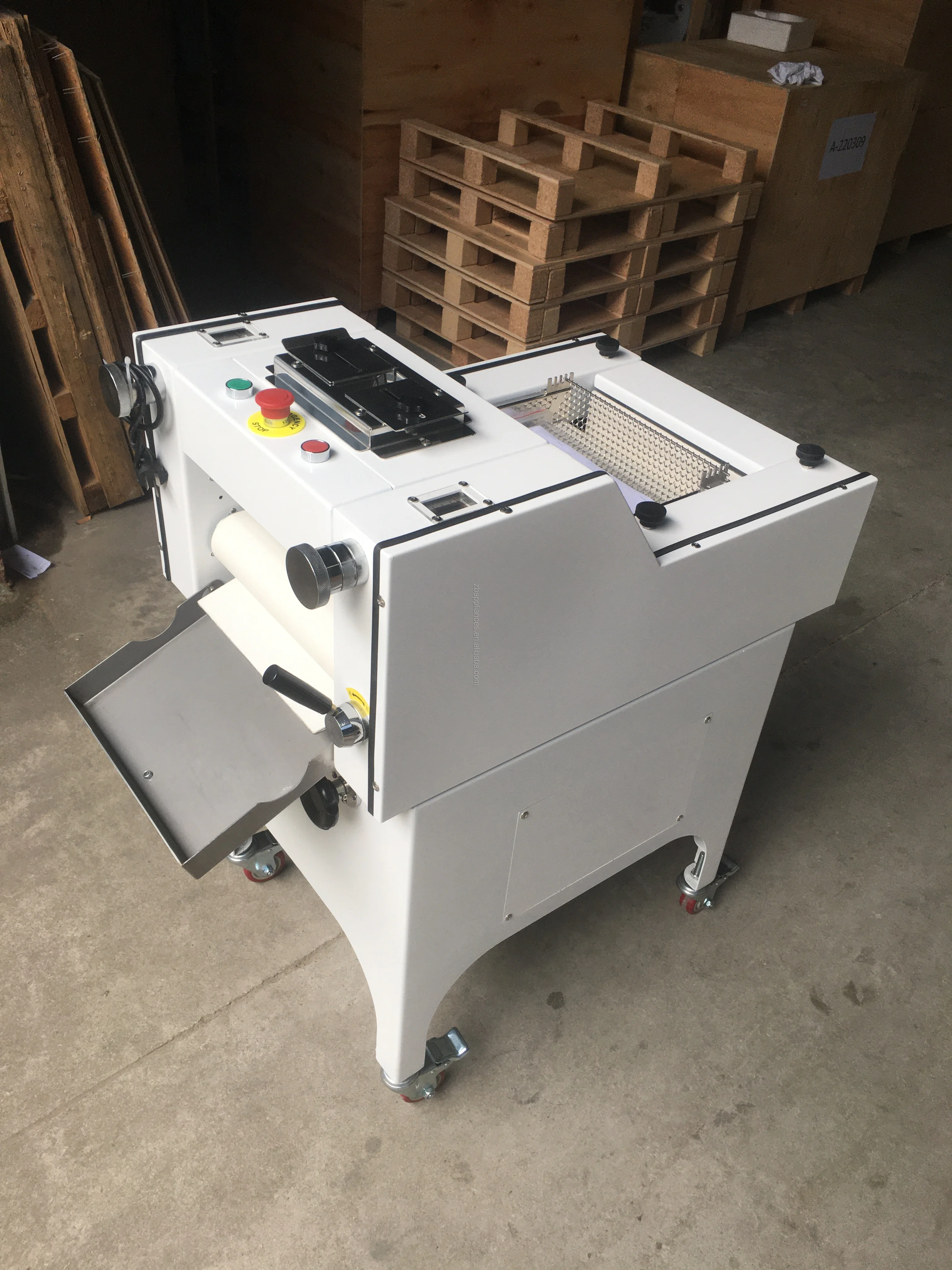 toast moulder (1)