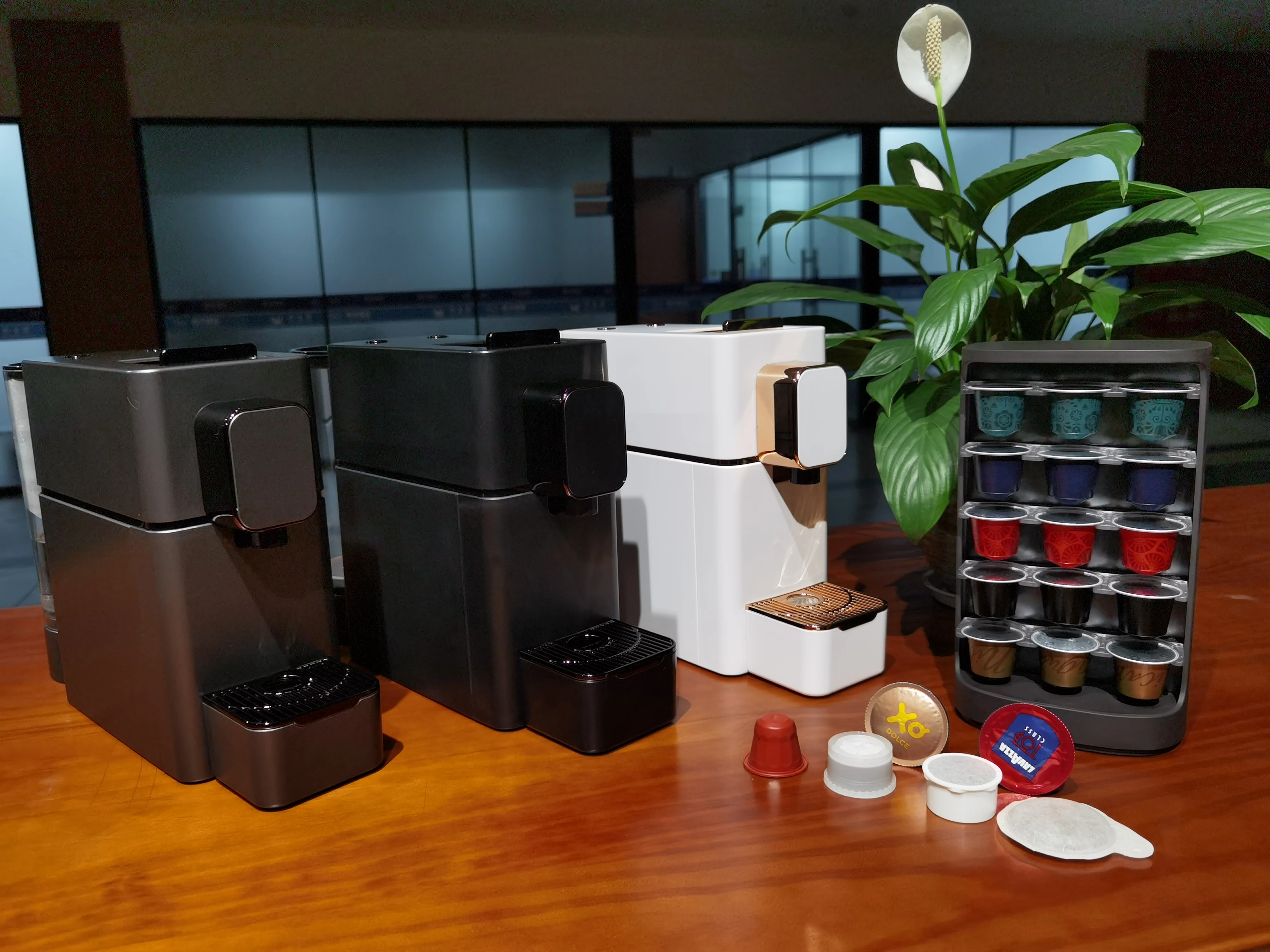 Italy Nes capsule espresso lungo coffee machine, ESE POD coffee capsule machine ODM OEM coffee maker factory 19bar Italian pump