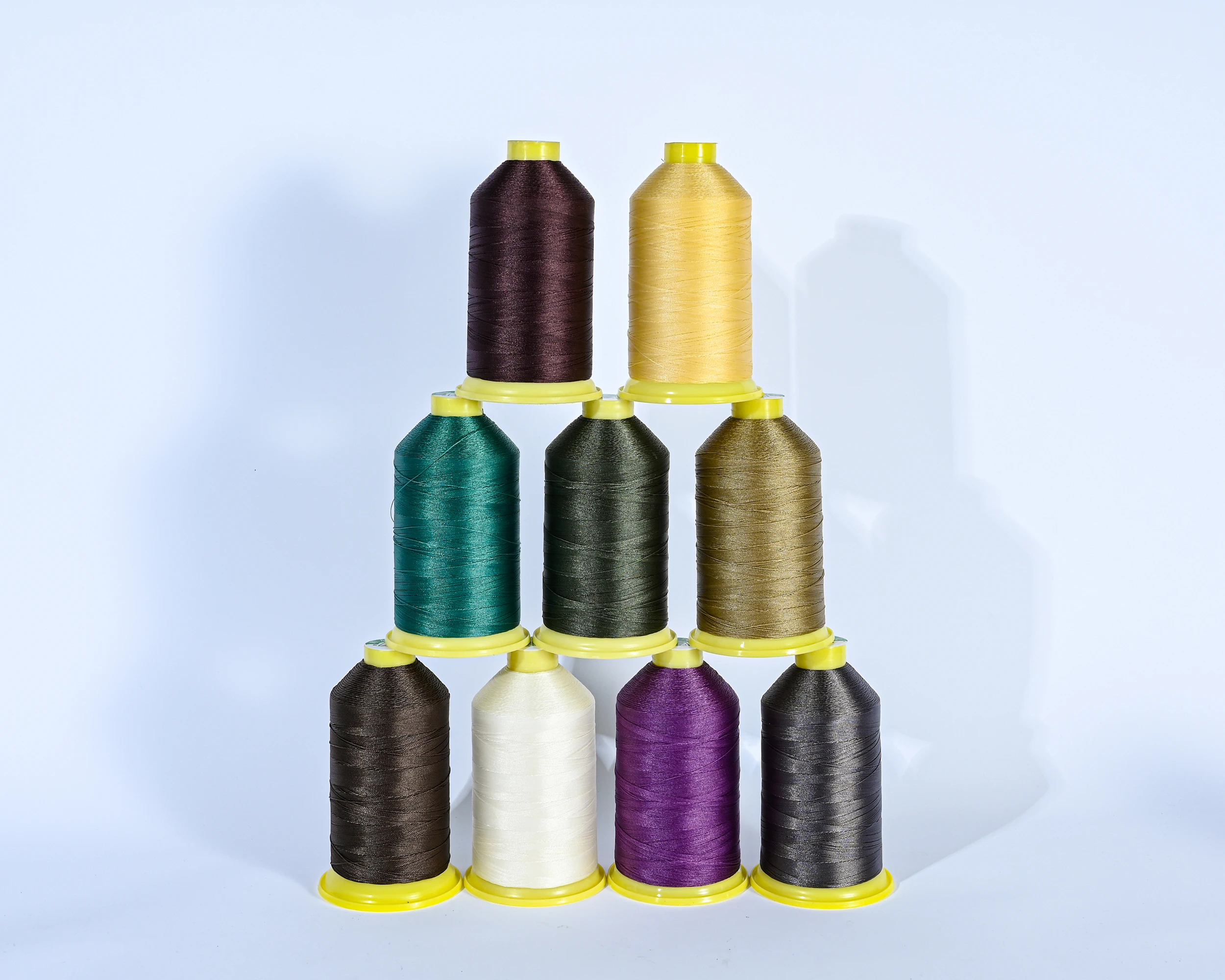 Разноцветная полиэфирная нитка 210D/3 420d/3 Nylon66 скрепленная швейная нить для