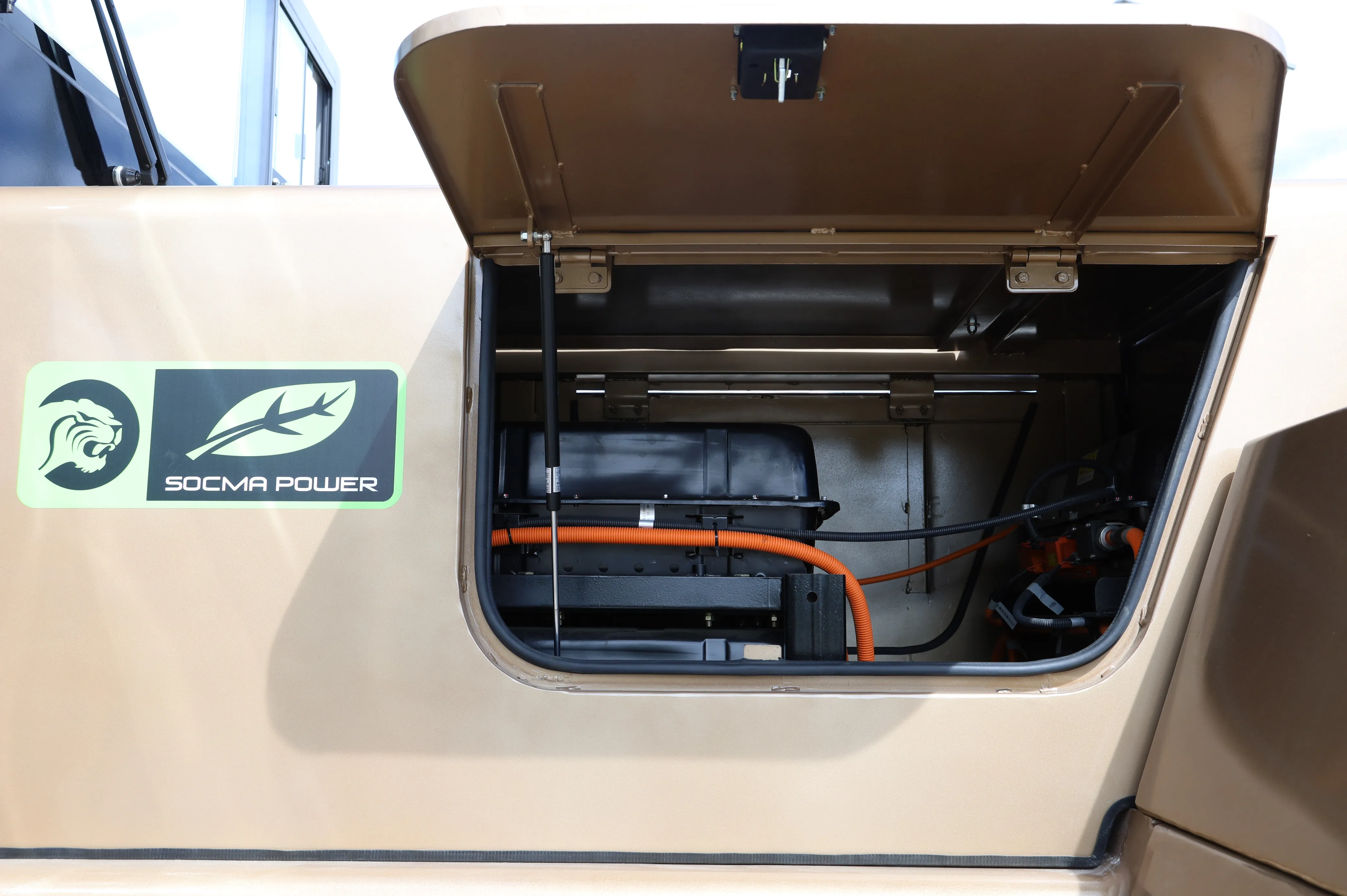 Heavy Duty Big Electric Forklift(Lithium Ion Battery) Capacity 12 Ton 16 Ton 20 Ton 25 Ton Attachment is Optional