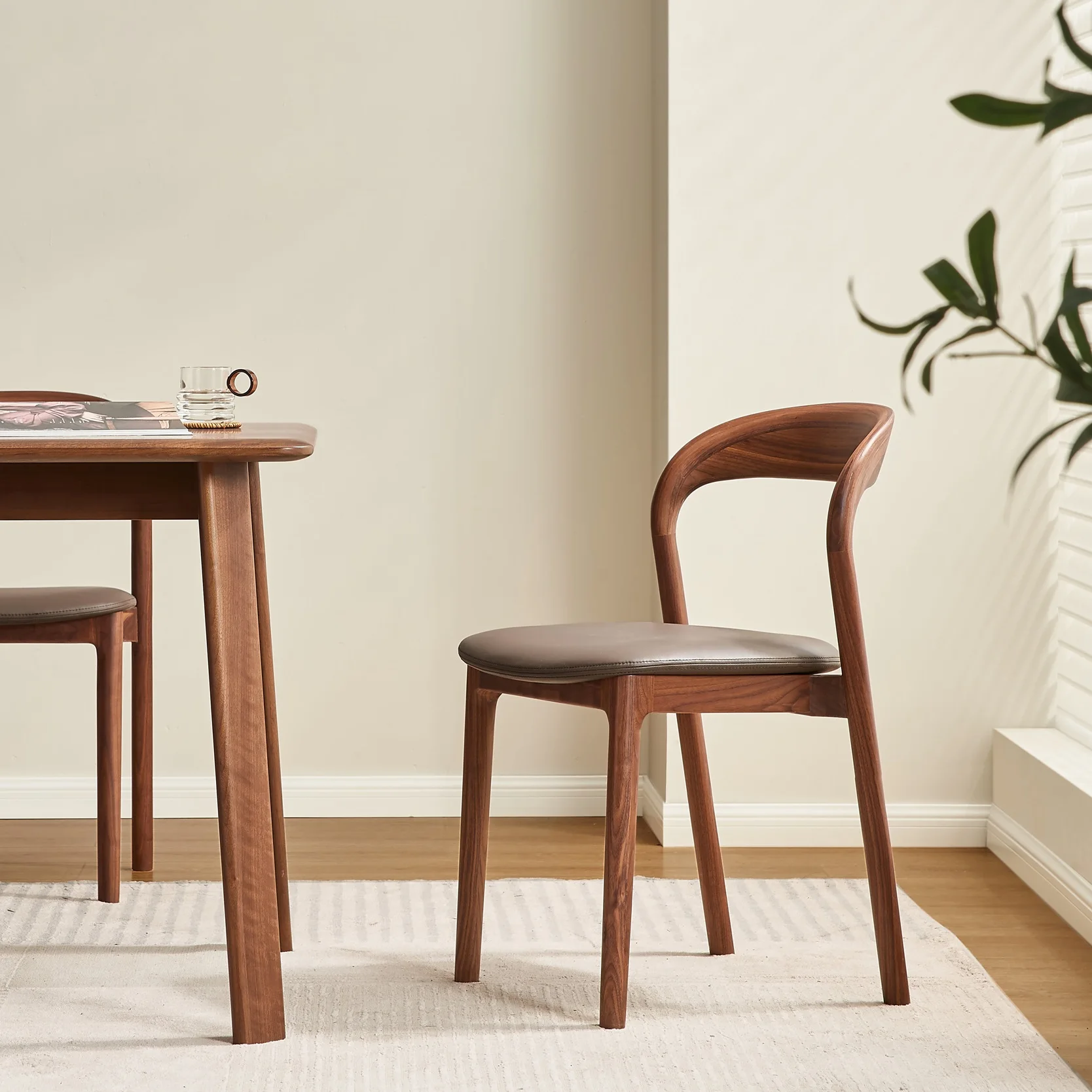 M1121 solid black walnut wood antique dining chair for dining room