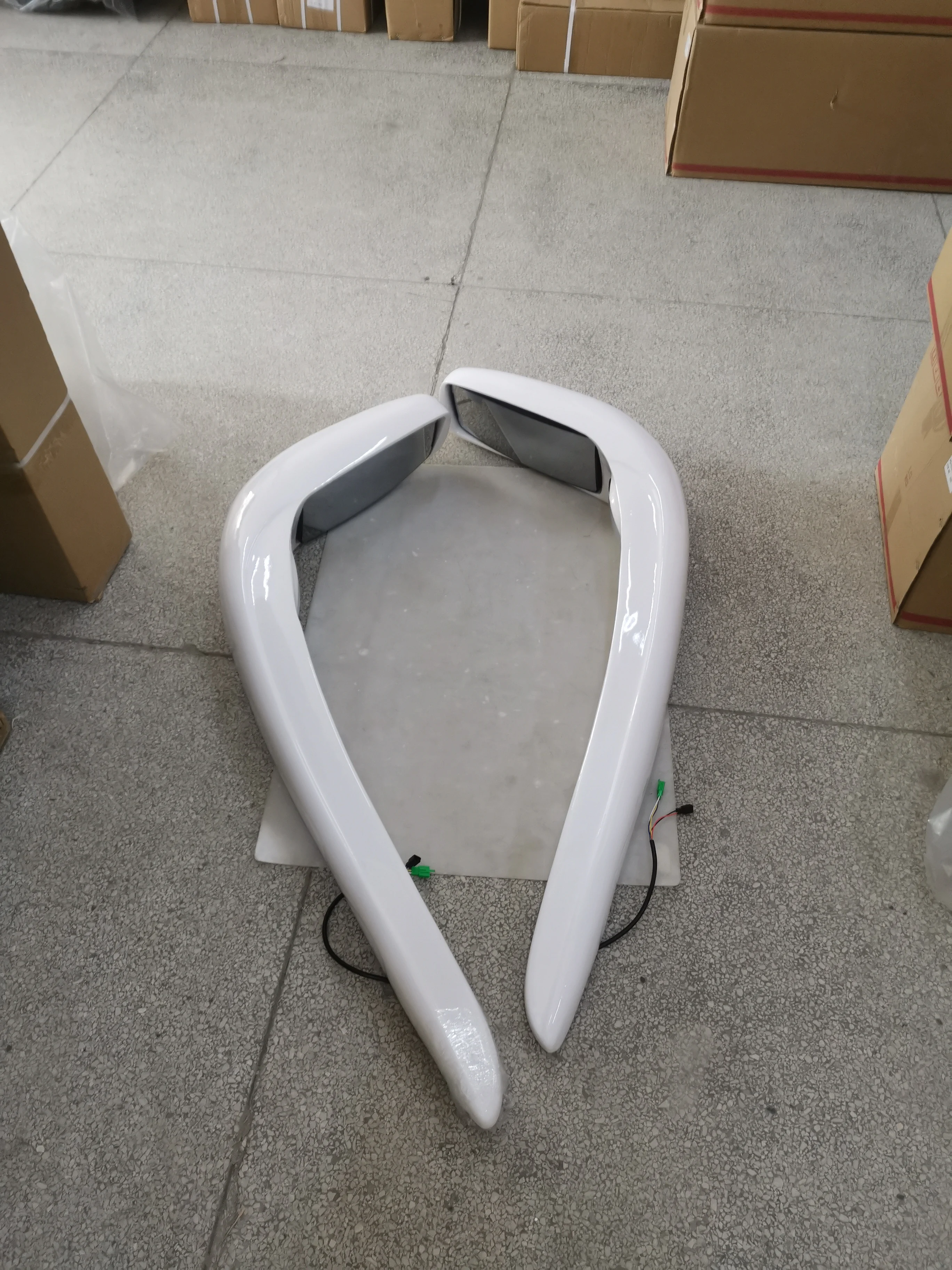 
Bus Side Mirror Rear View Mirror For Marcopolo HC-B-11275-2 