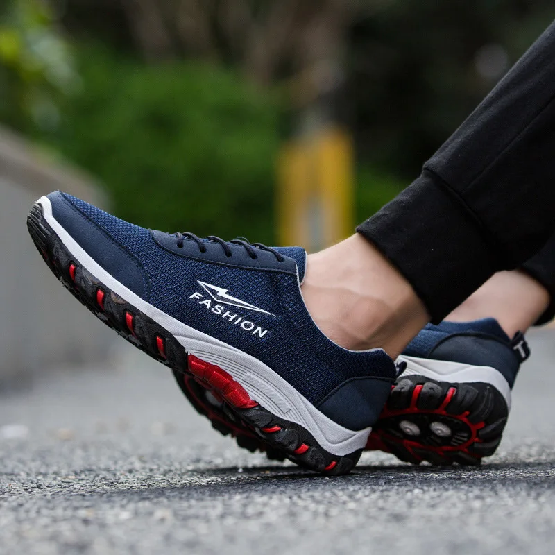 New Style Best Breathable School Sports Shoes Men Athletic Hiking Running Casual Sports Shoe Full Black